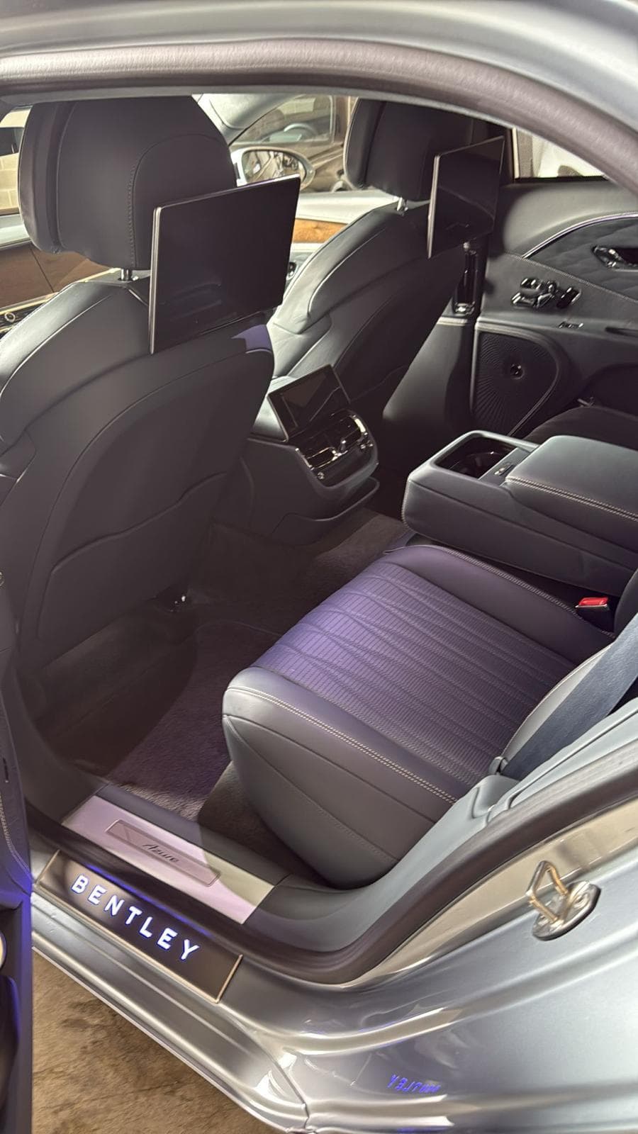 Bentley Flying Spur — 4