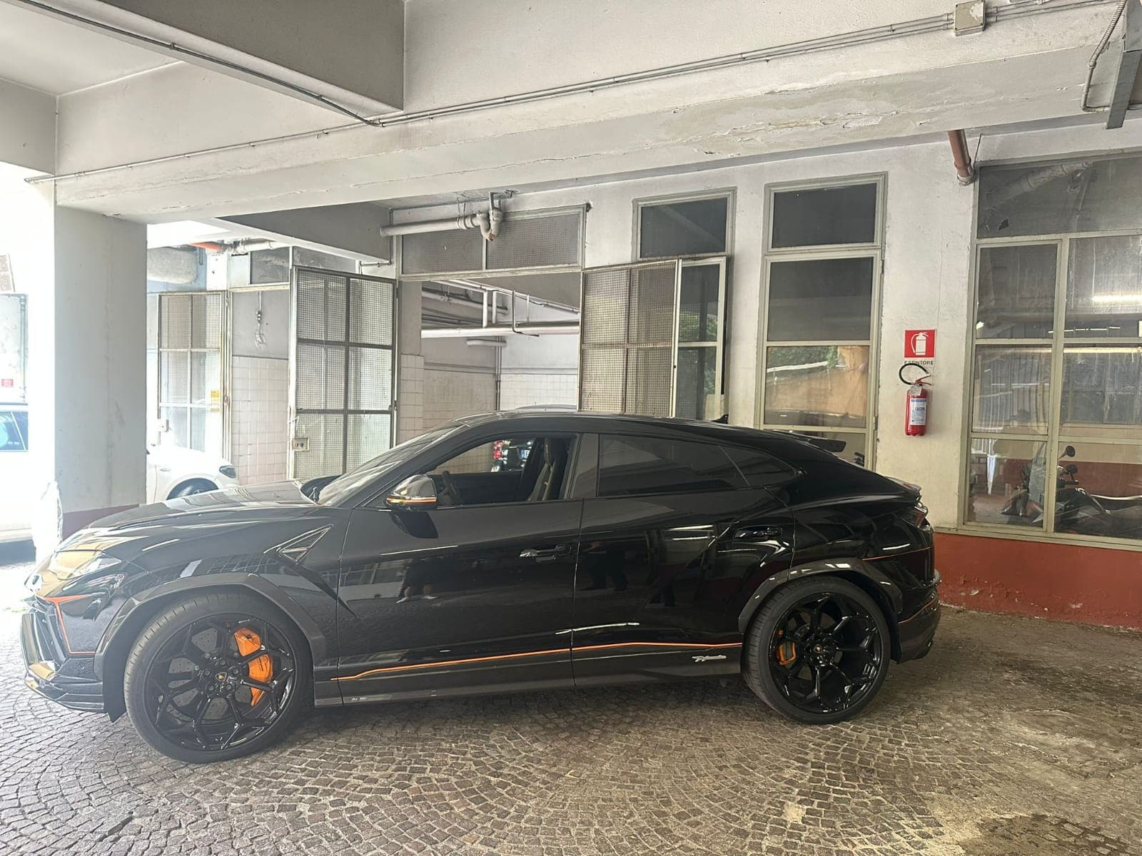 Lamborghini Urus — 7