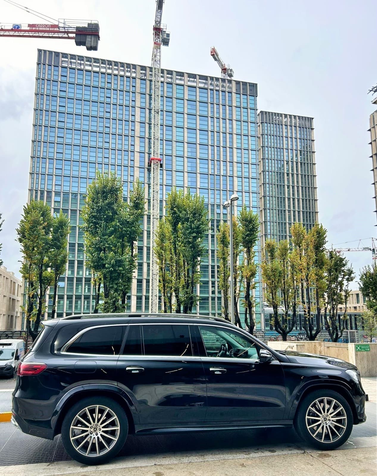 Mercedes GLS — 4
