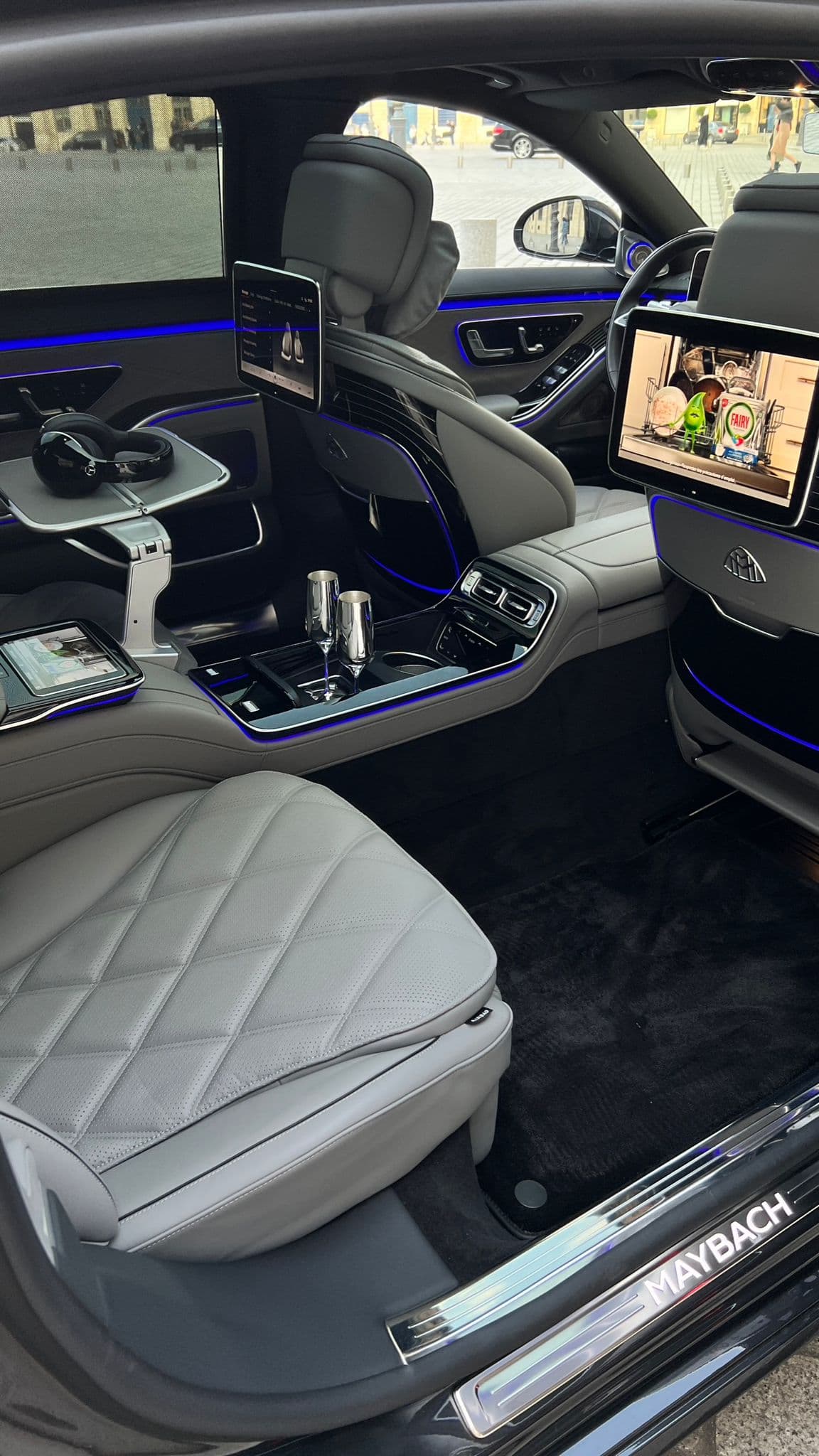 The Complete Guide to Private Chauffeur Services in Paris