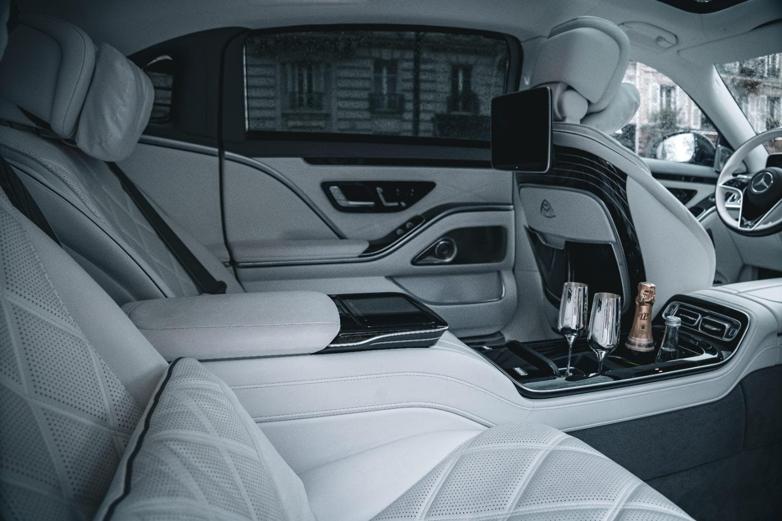 Mercedes-Maybach GLS 600 — 2