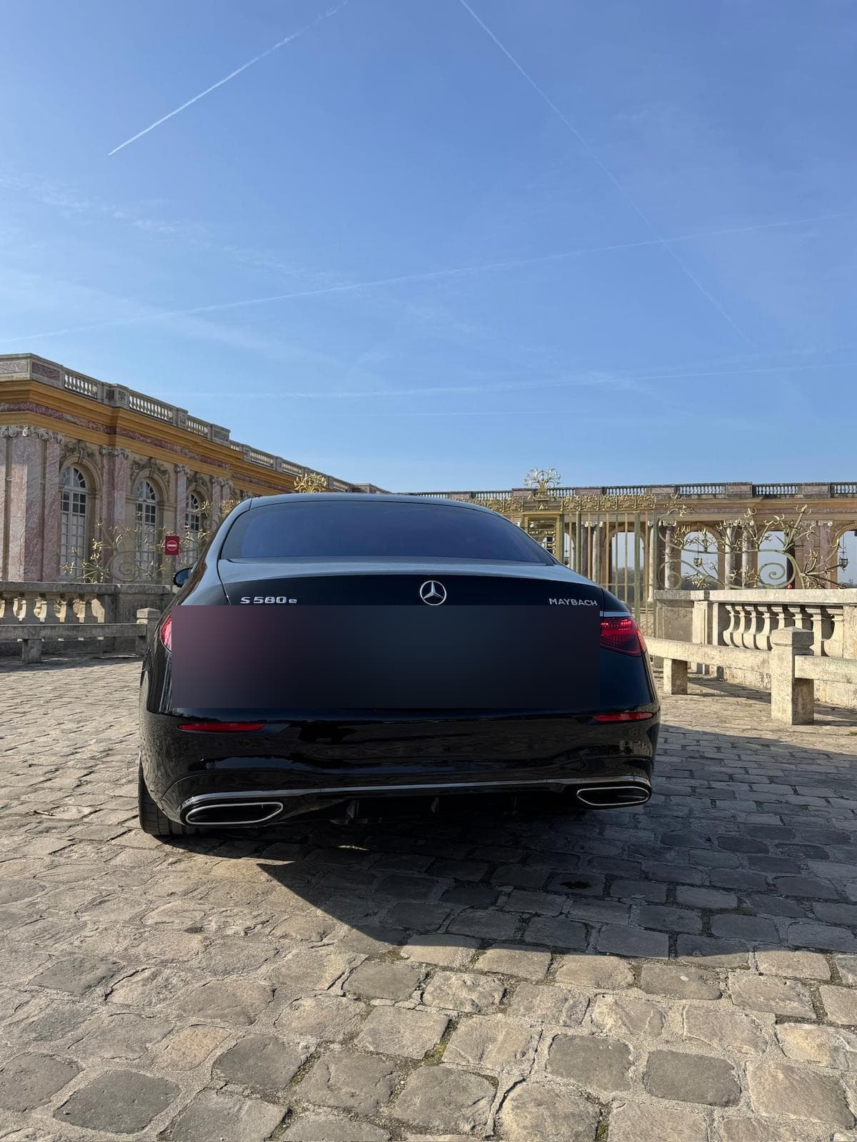 Mercedes-Maybach S580e — 2