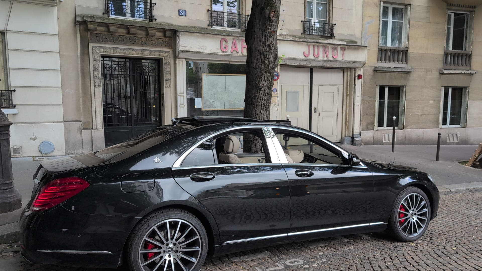Mercedes S-Class Paris sunset FFGR