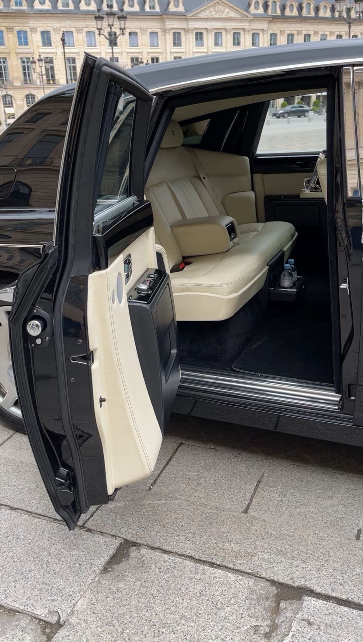 FFGR Paris E-Class luxury hotel