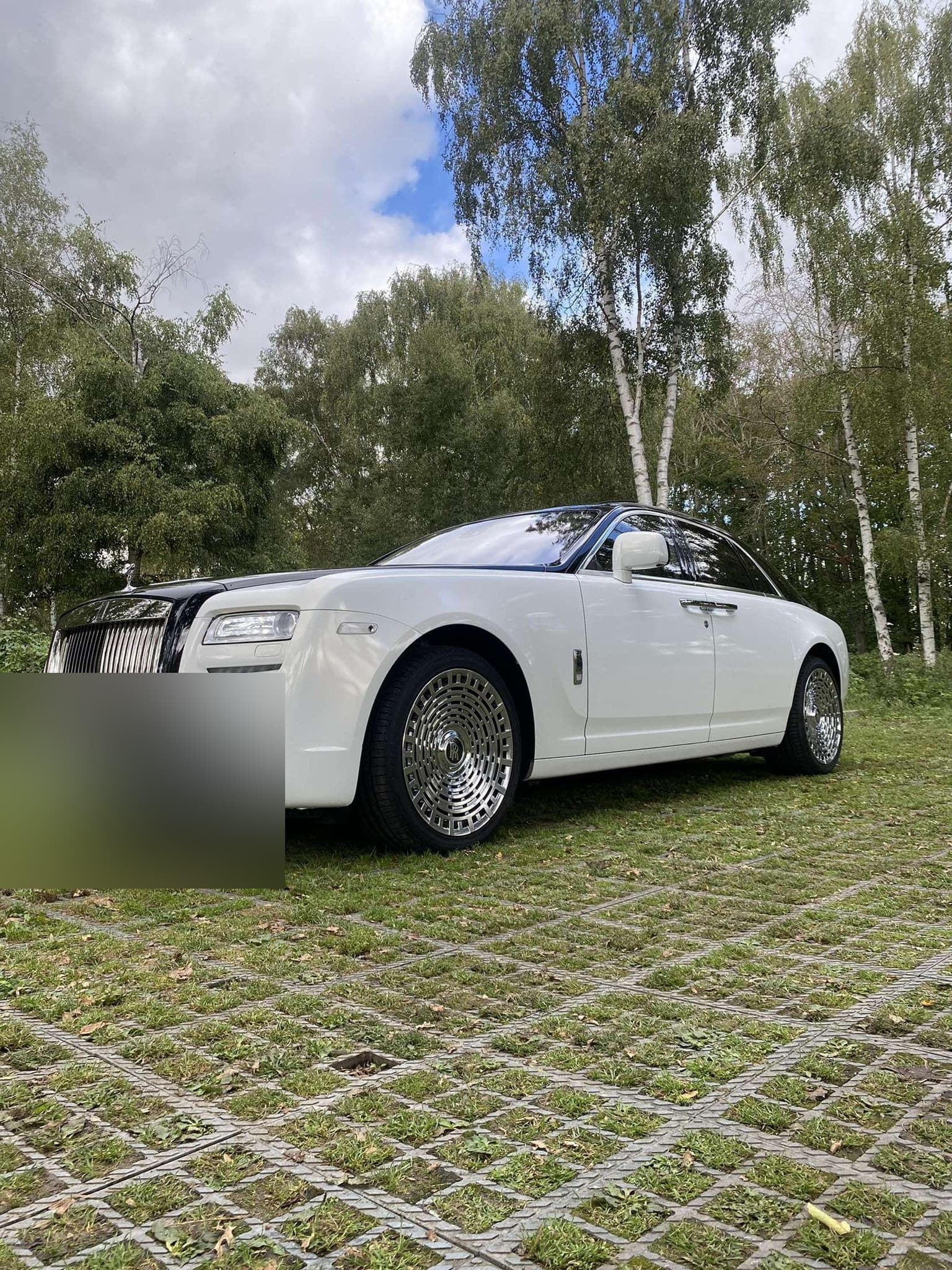 Rolls-Royce Ghost — Blanc Polaire — 5