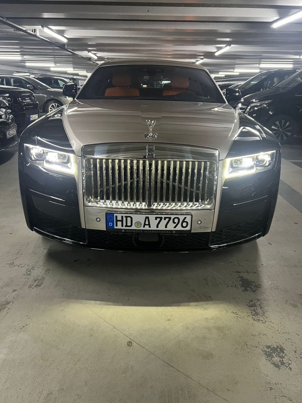 Rolls-Royce Phantom — 5