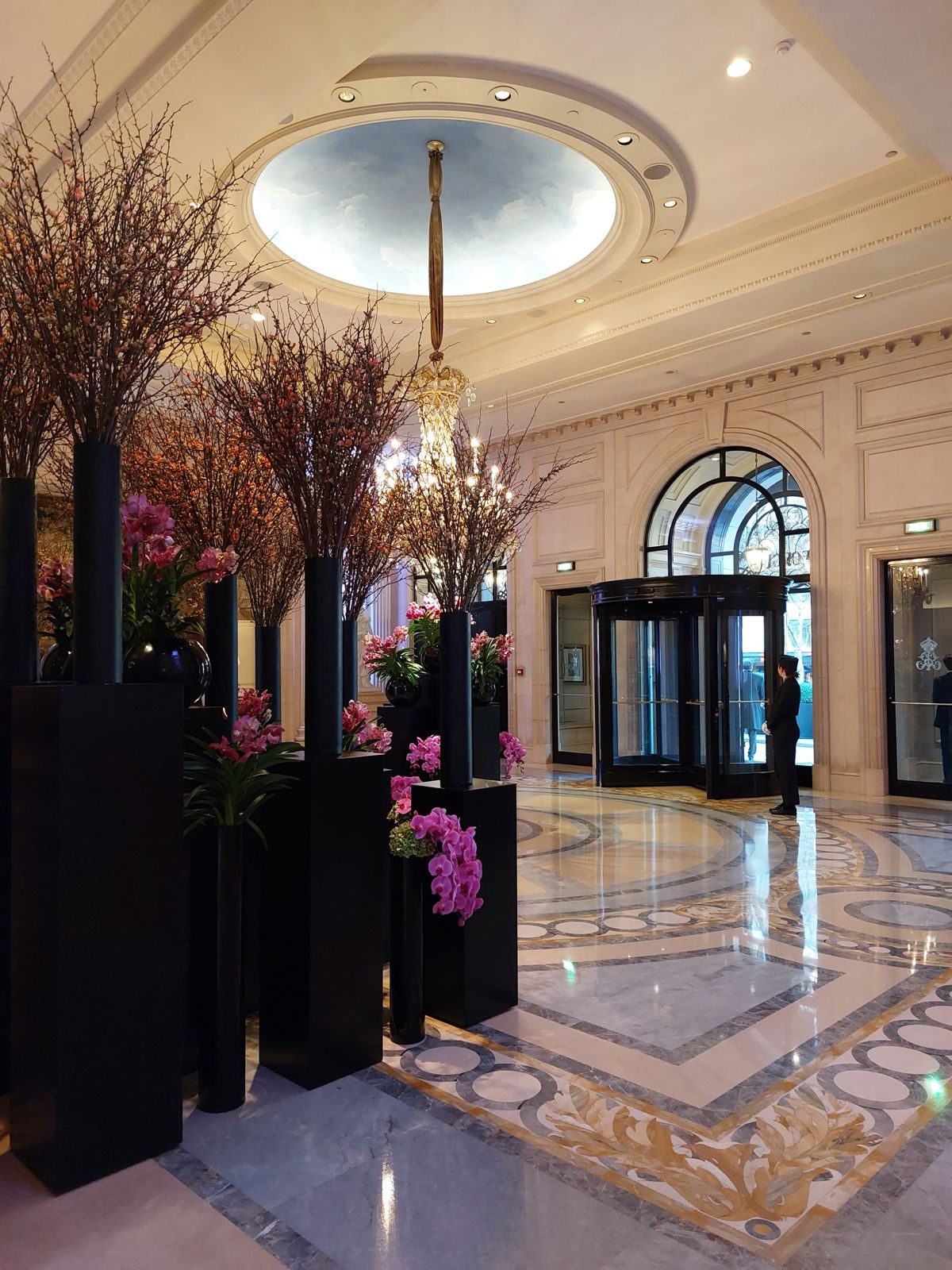FFGR Paris VIP concierge luxury hotel Paris