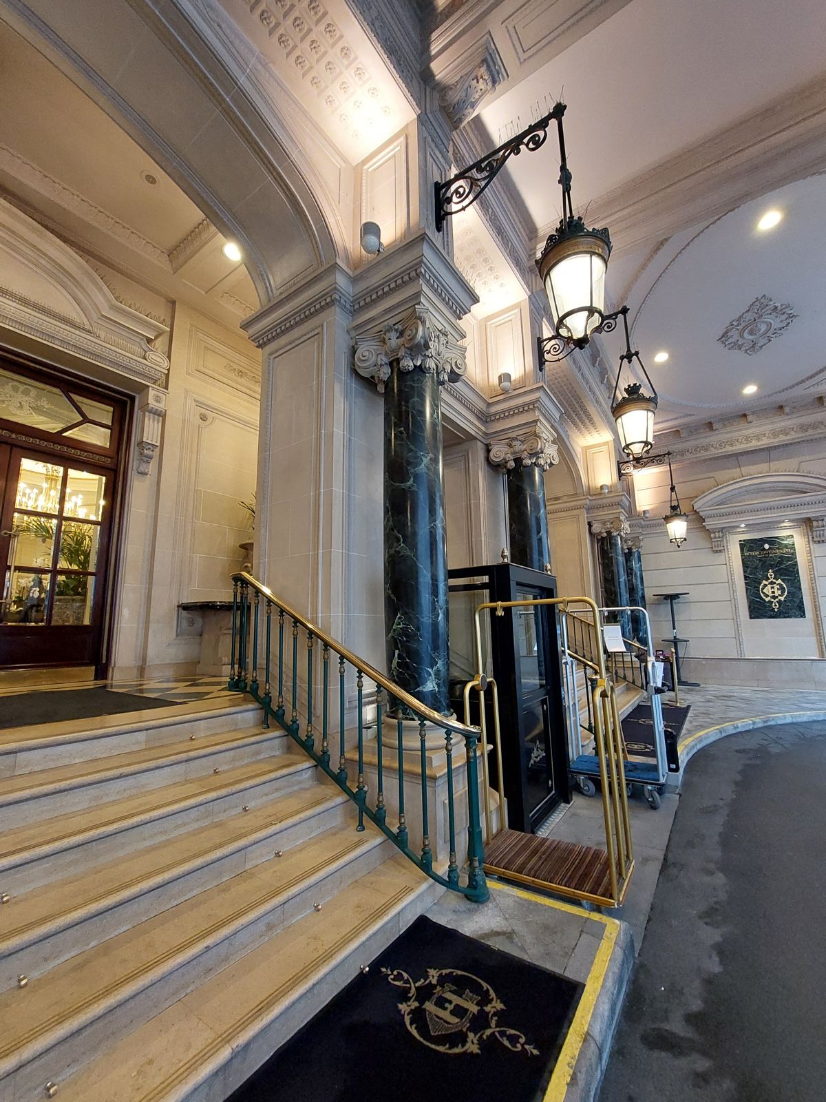 Pâtisserie haute couture Paris — FFGR Paris concierge